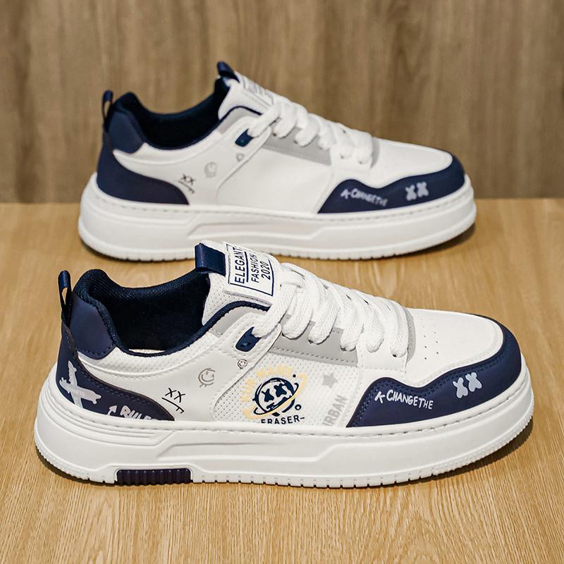 Men 's Casual Four Seasons Fashion Skateboarding Students Comfortable Sneakers Boys Trending Soft Sole Breathable Shoes