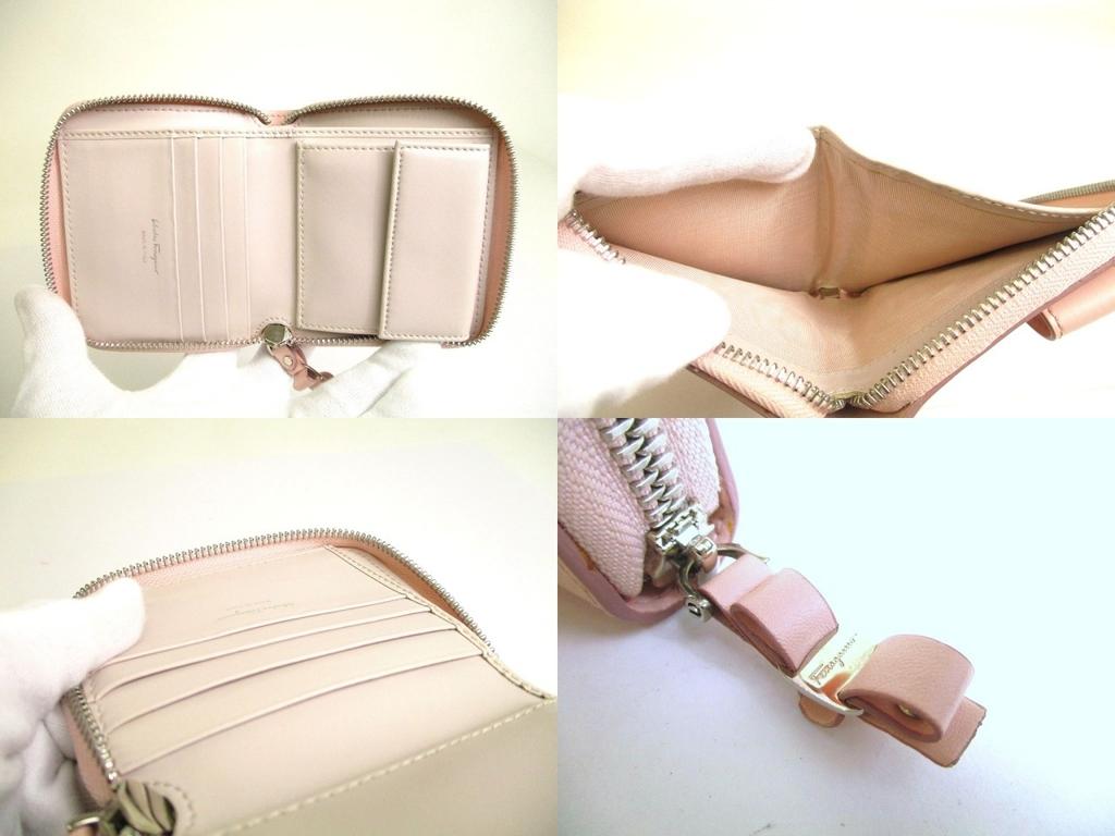 Authentic Salvatore Ferragamo Vala Light Pink Leather Bifold Wallet #a783  Refurbished