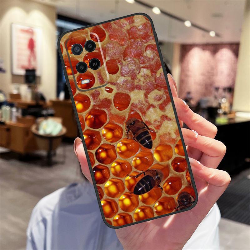 Золотой Медовый Сотовый Чехол с Пчелой для Oppo A78 A98 A79 A18 A38 A58 A40 A60 A80 A16 A76 A96 A15 A74 A94 A54 A17 A77 Чехол