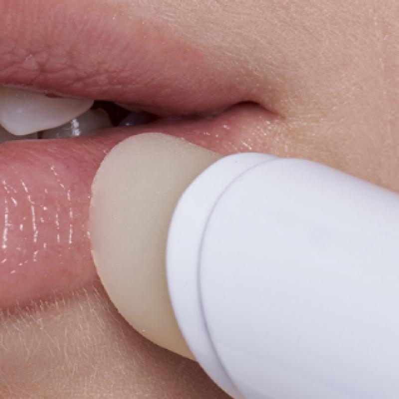 Uriage Sticklevre Оригинальный увлажняющий бальзам для губ Двойной план 4г + 4г 