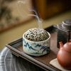 Ручная роспись сине-белого фарфорового курильницы с пейзажным рисунком