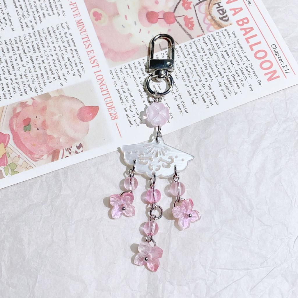 Cute Cherry Blossom Fan Keychain, Handmade Beaded Flower Bag Charm Alloy Acrylic Car Pendant Gift for Women Girls Birthday