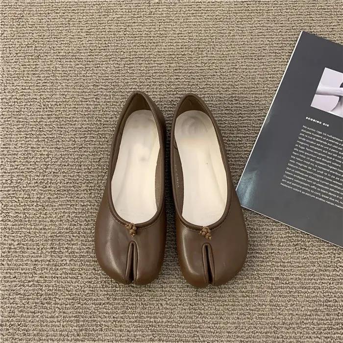 Японский стиль2025Обувь женская удобная кожаная балетки с разрезом на носке, лоферы женские джинсы Мэри мокасины женские балетки