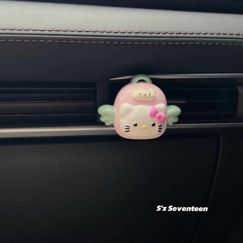 Hello Kitty Cat Car Air Vent Aroma Diffuser Clip, Cute Car Decoration, New Car Gift