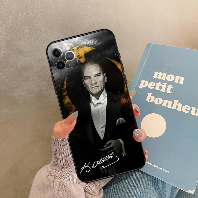 Чехол-подпись Мустафы Кемаля Ататюрка Для iPhone 17 Air 16 15 14 13 11 12 Pro Max 13 mini XR 15 16 Plus 16e Задняя крышка