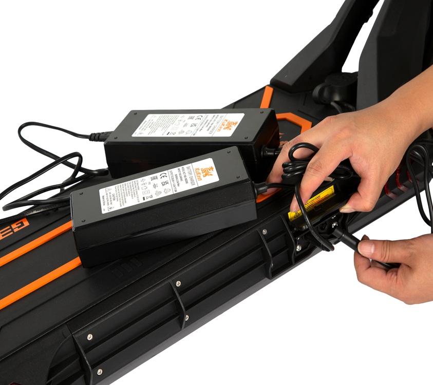 KuKirin Электросамокат G3 PRO 1200W с двумя моторами, запас хода 80 км, 52V 23.4Ah, внедорожный электросамокат с гидравлическими тормозами