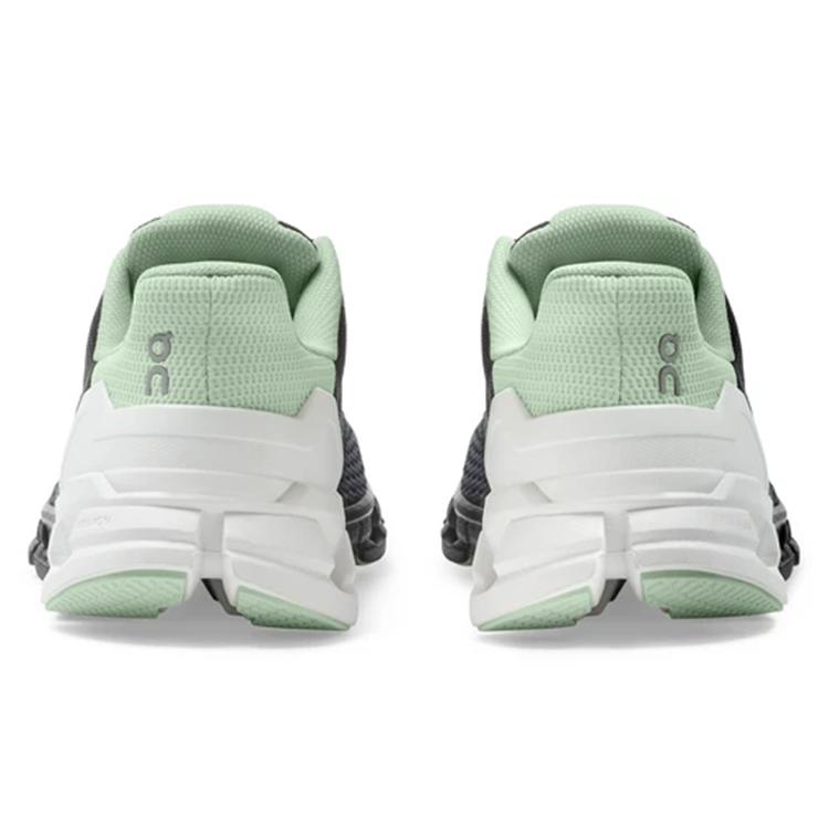 О женских Cloudflyer 'Черный Белый' 21.99627