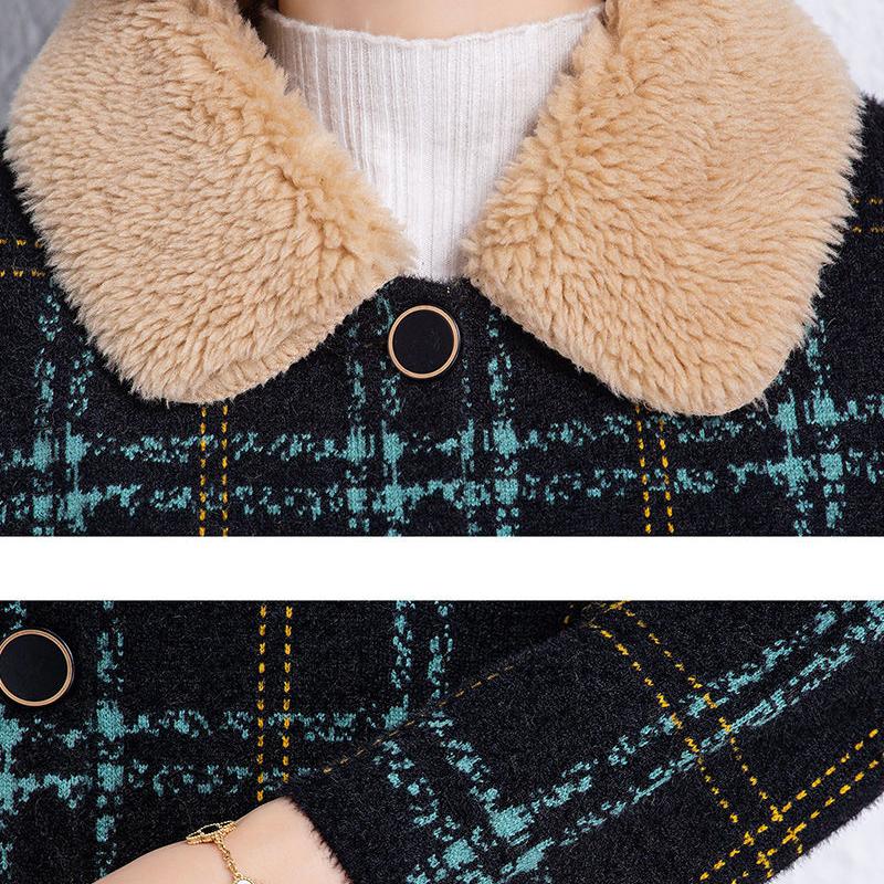Winter Short Thickened Coat with Turn-Collar Plaid Shawl and Woolen Outerwear