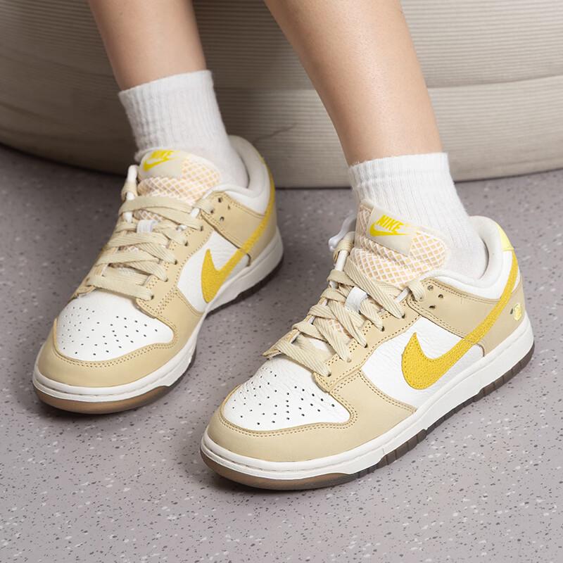 Nike Женские lifestyle кроссовки Dunk Low