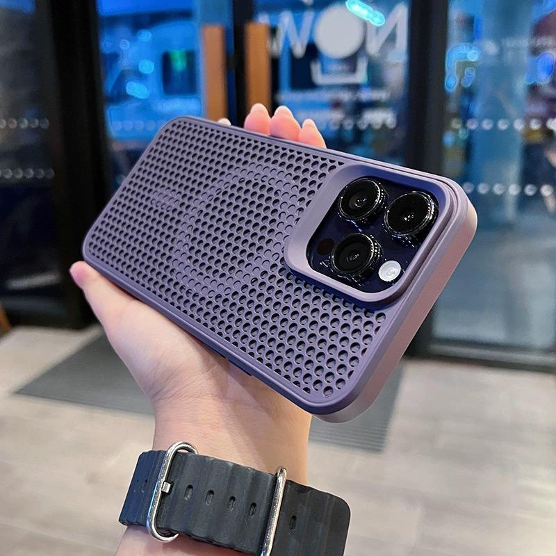 Ультратонкий сетчатый магнитный чехол для отвода тепла для iPhone 17 16 15 13 12 14 11 Pro Max для Magsafe Матовый противоударный жесткий чехол