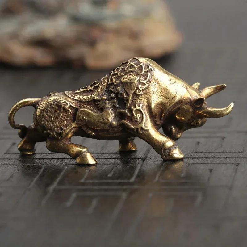 Vintage Brass Bullfighting Statue Mini Animal Decoration Home Desktop Decoration Bull Statue Decoration