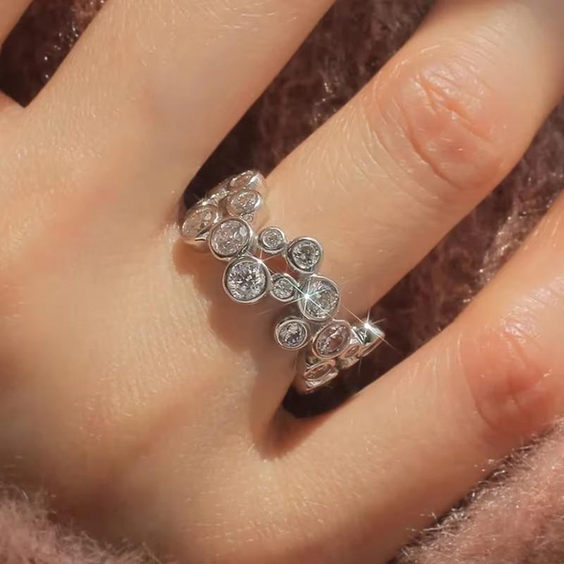 Кольцо Huitan Charms с нерегулярным кубическим цирконием для женщин, великолепное, яркое, уникальное, свадебное, шикарное, изящное, для вечеринок, на палец, аксессуары