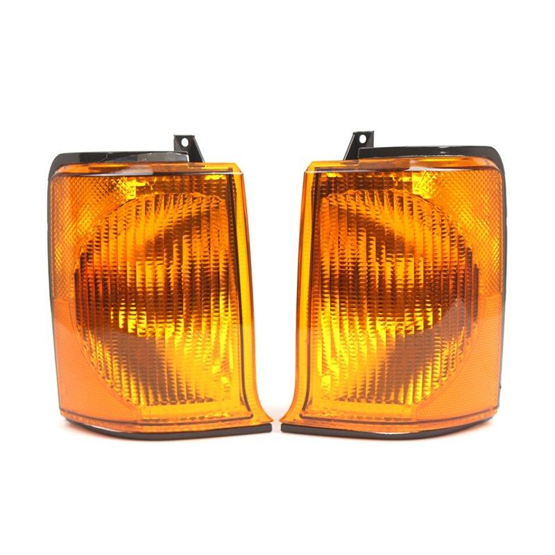 Front Indicator Lamp 1 Pair Corner Light For Land Rover Discovery 2 1999-2002 XBD100880 XBD100870
