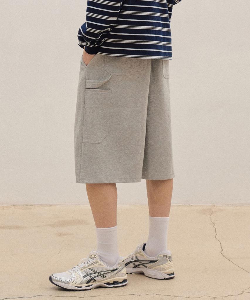 AGOD One-Pleat Carpenter Sweat Bermuda Shorts [Grey]
