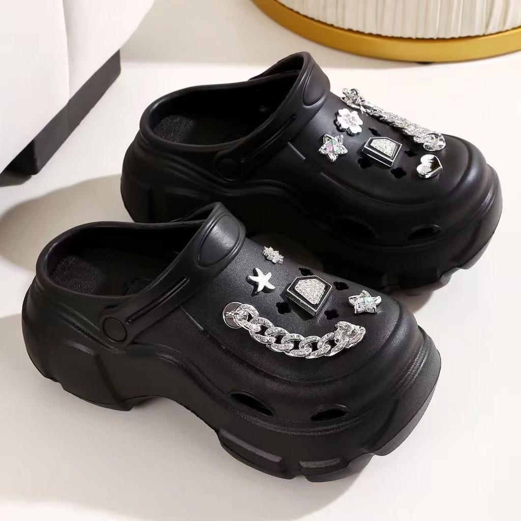 Туфли на толстой подошве с отверстиями для увеличения роста для женщин, новые модные аксессуары, модные сандалии, а также пляжные сумки и полутапочки для женщин