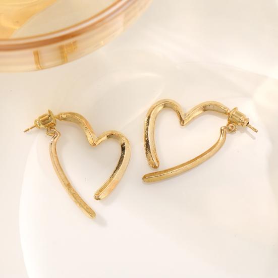1 пара серег Huggie, полый цвет в форме сердца, однотонный, в стиле ретро, ​​антиаллергенный, с гальваническим покрытием, легкий, из нержавеющей стали