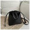 Textured Retro Drawstring Bucket Bag for Women New Fashion Shoulder Bag Large Capacity High End Crossbody Bag