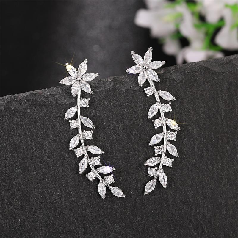 Серьги-гвоздики Huitan Aesthetic Flower, серьги-гвоздики Climb Ear, изысканные женские аксессуары для ушей с ослепительными фианитами, новые модные украшения