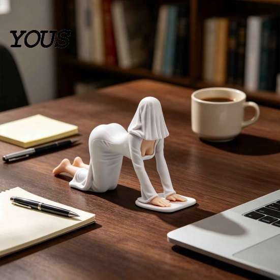 Hand Painted Car Decoration Halloween Faceless Ghost Girl Figurines, Spooky Lady Dashboard Figurine Ornament, Gothic Desktop Statue Decor for