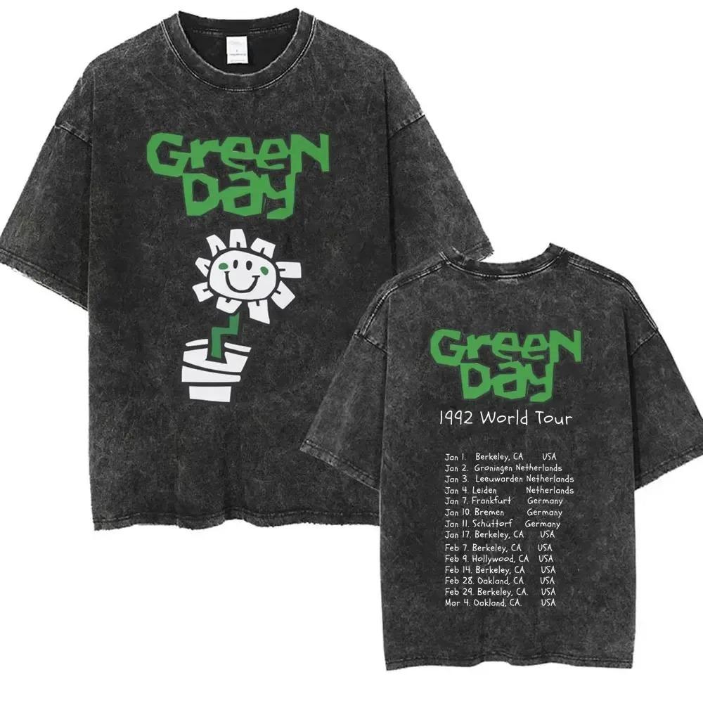 Свободная футболка с коротким рукавом кислотной стирки с изображением Green Day "Nimrod". Графический принт с треклистом альбома с обеих сторон