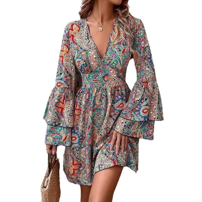 Autumn/winter Elegant Women's Floral Print V-neck Dress with Flared Sleeves