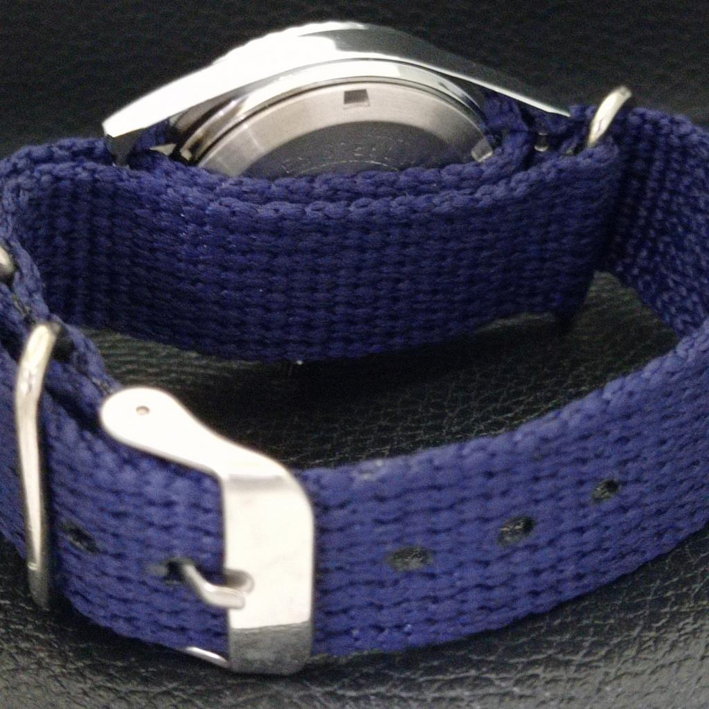 REFURBISHED CITIZEN AUTOMATIC 8200 JAPAN MENS DAY&DATE BLUE DIAL WATCH a432565-2 R112-a432565