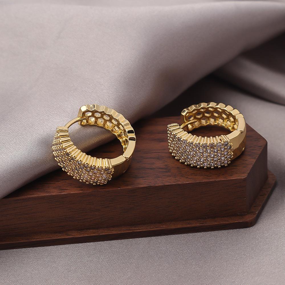 Корейская мода Циркониевые серьги-пусеты и серьги-кольца - Женские круглые каффы для ушей