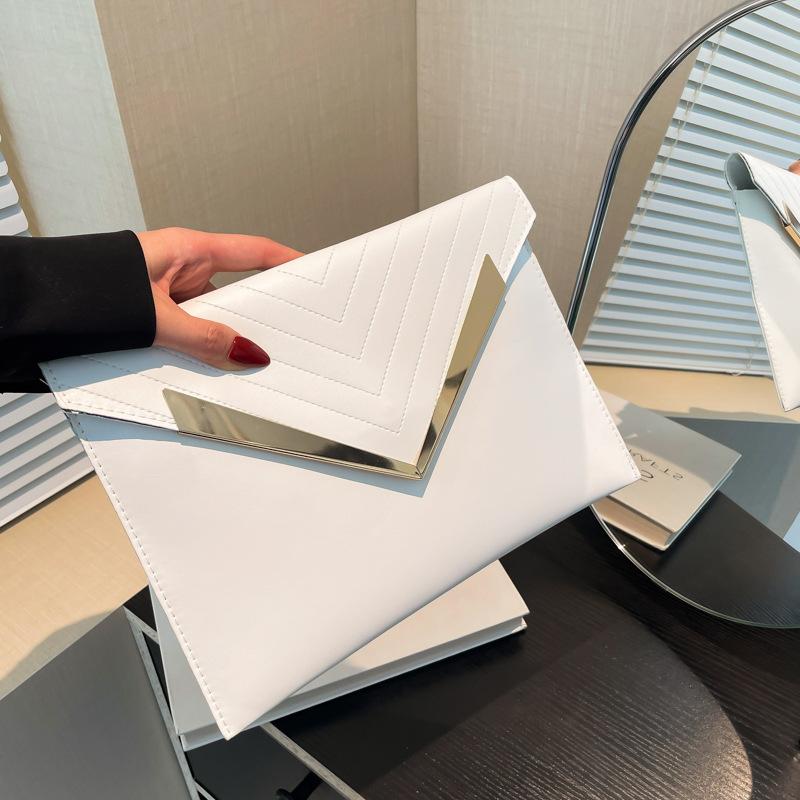 Высококачественная женская сумка-клатч с нишевым дизайном, модная сумка-конверт для мобильного телефона из твила с вышивкой нитками в иностранном стиле