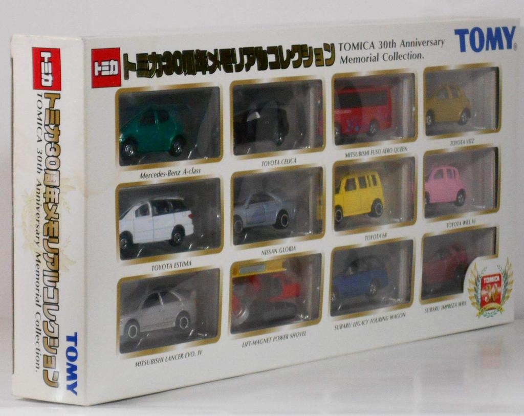 Памятная коллекция к 30-летию Tomica