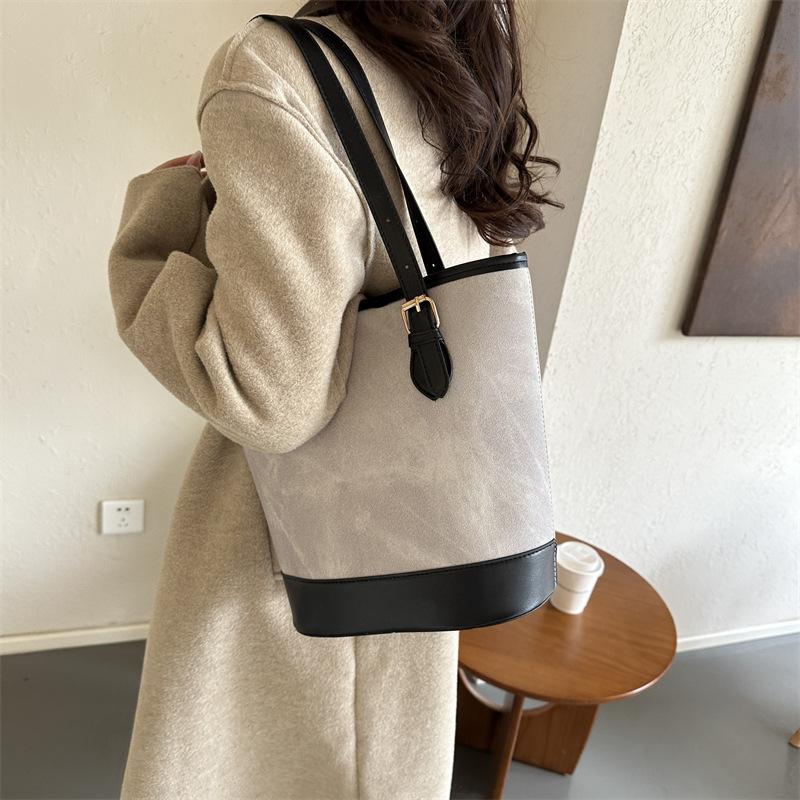 Женская наплечная сумка для женщин большой вместимости для новой работы, поездок на работу, модная, повседневная, новая зимняя ретро сумка-ведро