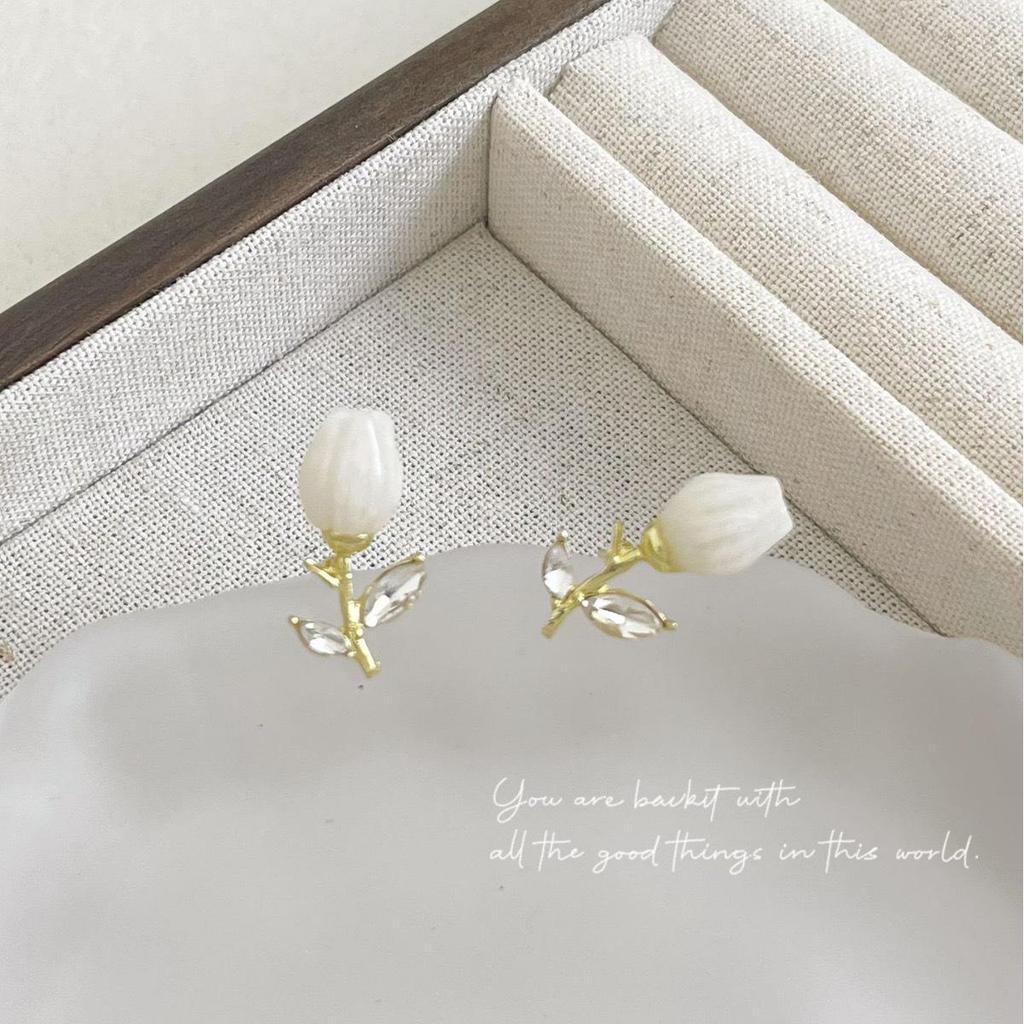 «Серьги-иглы Майяра 925»: "Янтарный жемчуг в стиле ретро для осени/зимы"