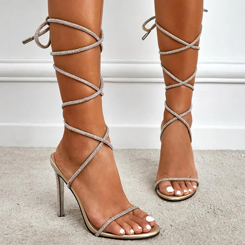 Модные сексуальные босоножки на высоком каблуке 11 см с открытым носком, летние туфли для вечеринок в клубе с круглым носком, стразами, тонкими ремешками и завязками для женщин
