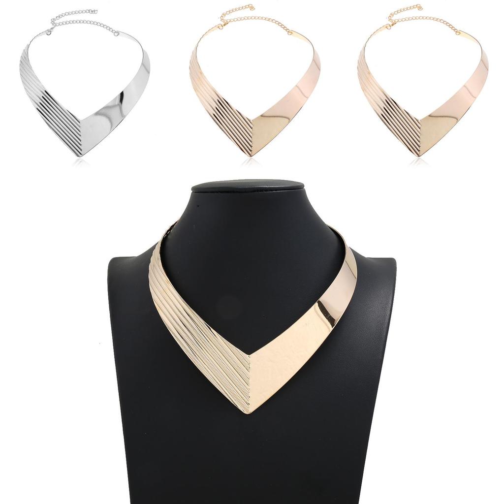 Fashion V Shaped Metal Women Collar Necklace With Geometric Design For Trendy Womens Jewelry