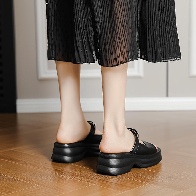 Niche literary and artistic slippers women's 2025 summer new versatile metal flat bottom Mary Jane retro temperament cool slippers