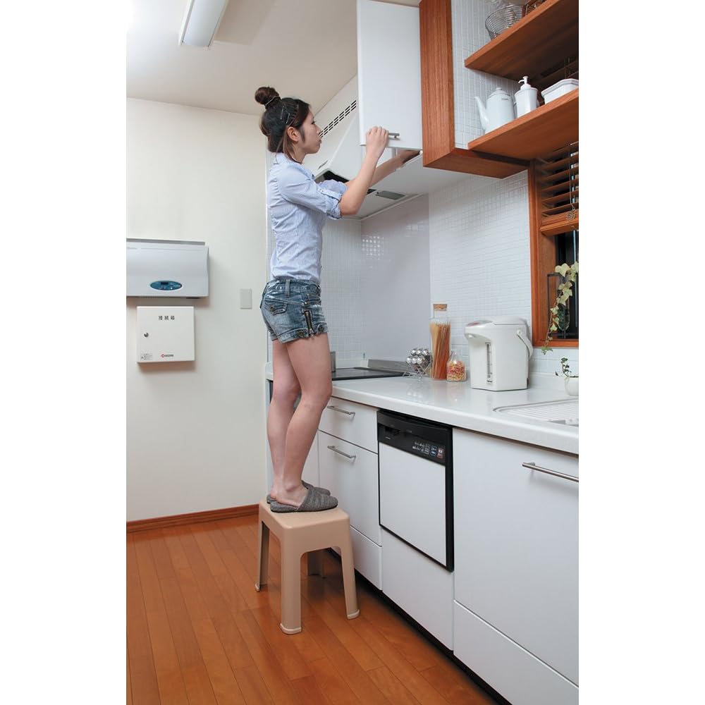 Складной стул Obara Sangyo Plus Step, высота 39 см, бежевый, ST-309