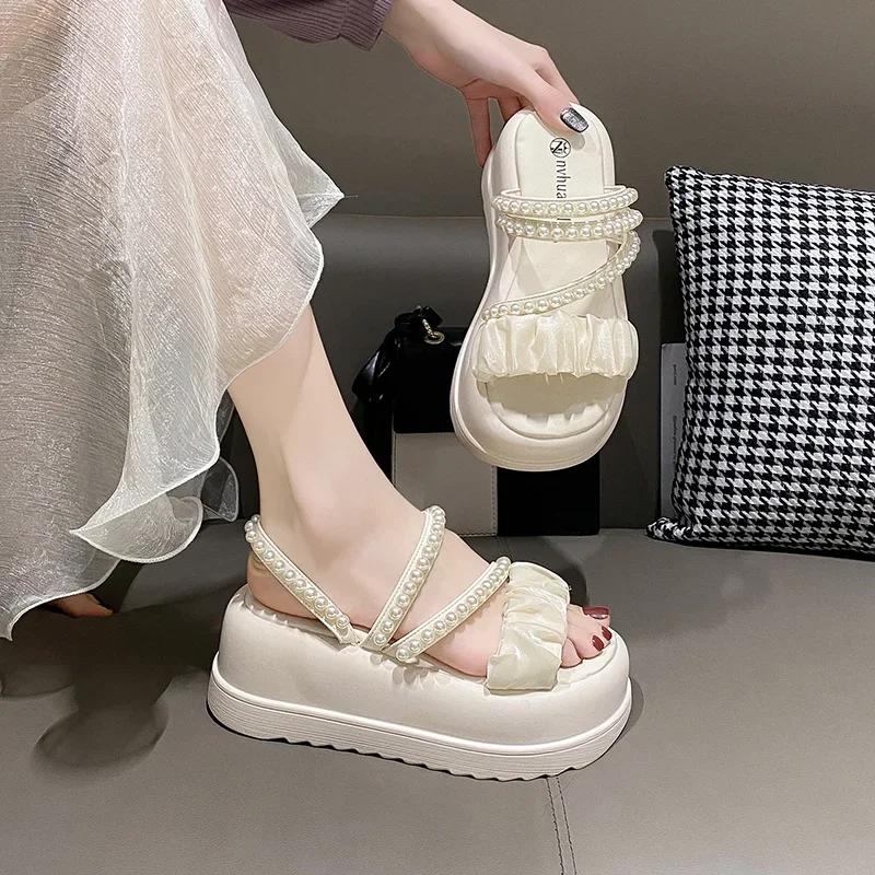 Модные женские босоножки на толстой подошве с жемчужным ремешком 7 см, летние розовые тапочки на толстой танкетке, женские модные розовые кружевные босоножки на платформе Mujer