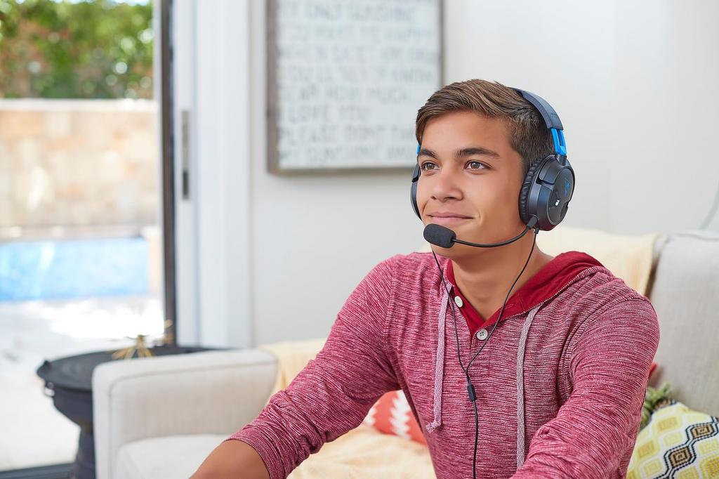 TURTLE BEACH Recon 50 Gaming with Wired for Portable Game Detachable Headset, Black/Blue, Ultra-lightweight (210g), Multi-platform, Microphone, 3.5mm