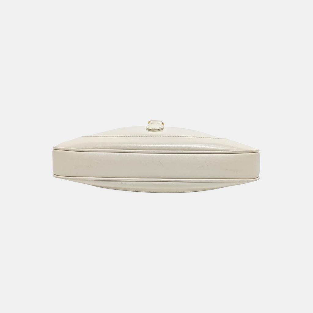 [Pre-Owned] Jackie 1961 Gold Lock Removable Extended Shoulder Strap Leather Half-Moon Underarm Bag Small - Very Good #WWPUM6