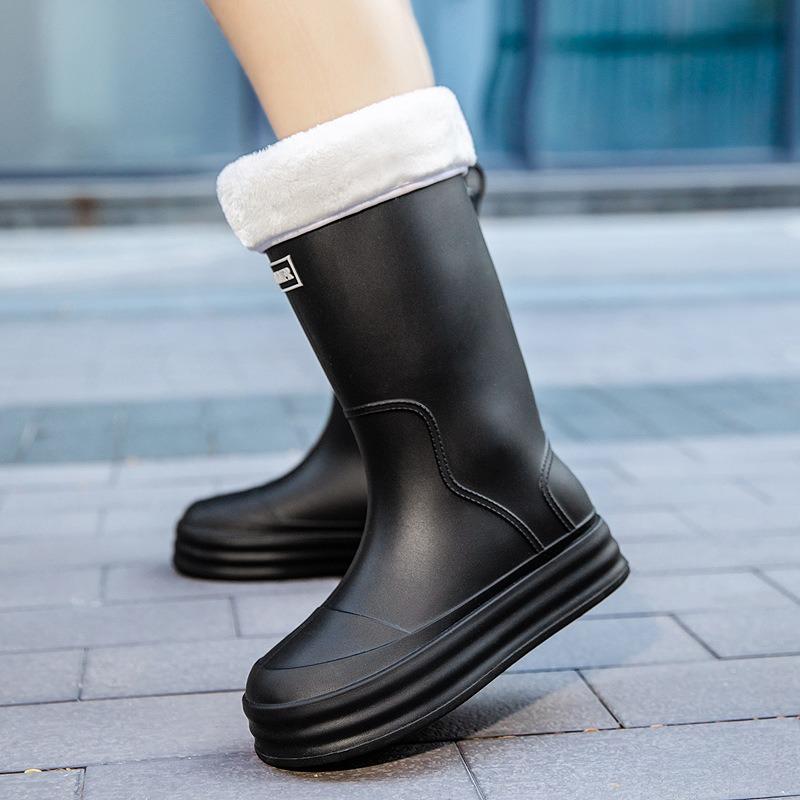 Rain shoes women's adult fashion long tube water shoes women's velvet warm rain boots waterproof and non-slip kitchen rubber shoes wear-resistant