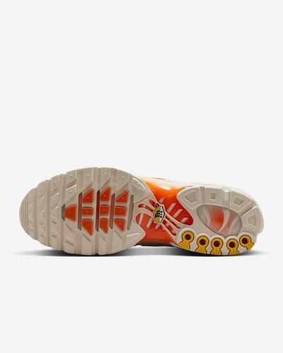 Nike Air Max Plus Safety Orange Ivory DM0032-019