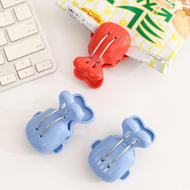 Мультяшный кит Безшовная прищепка для белья Прищепки для одежды Квилт Носки Нижнее белье Полотенца и другие Вешалки Фиксированный большой ветрозащитный зажим