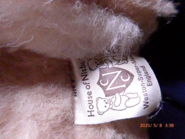 [USED] This is a very rare teddy bear from Nisbe, a long-established British teddy bear manufacturer. It is hard to find.