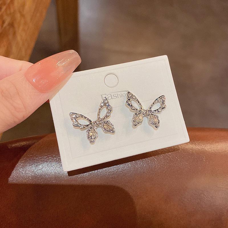 Элегантные серьги-бабочки из серебра 925 пробы — универсальный и роскошный стиль для женщин