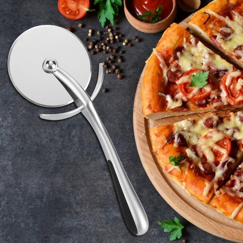 Precision Edge Multifunctional Pizza Cutter Zinc Alloy Pizza Cutter Bakery Catering