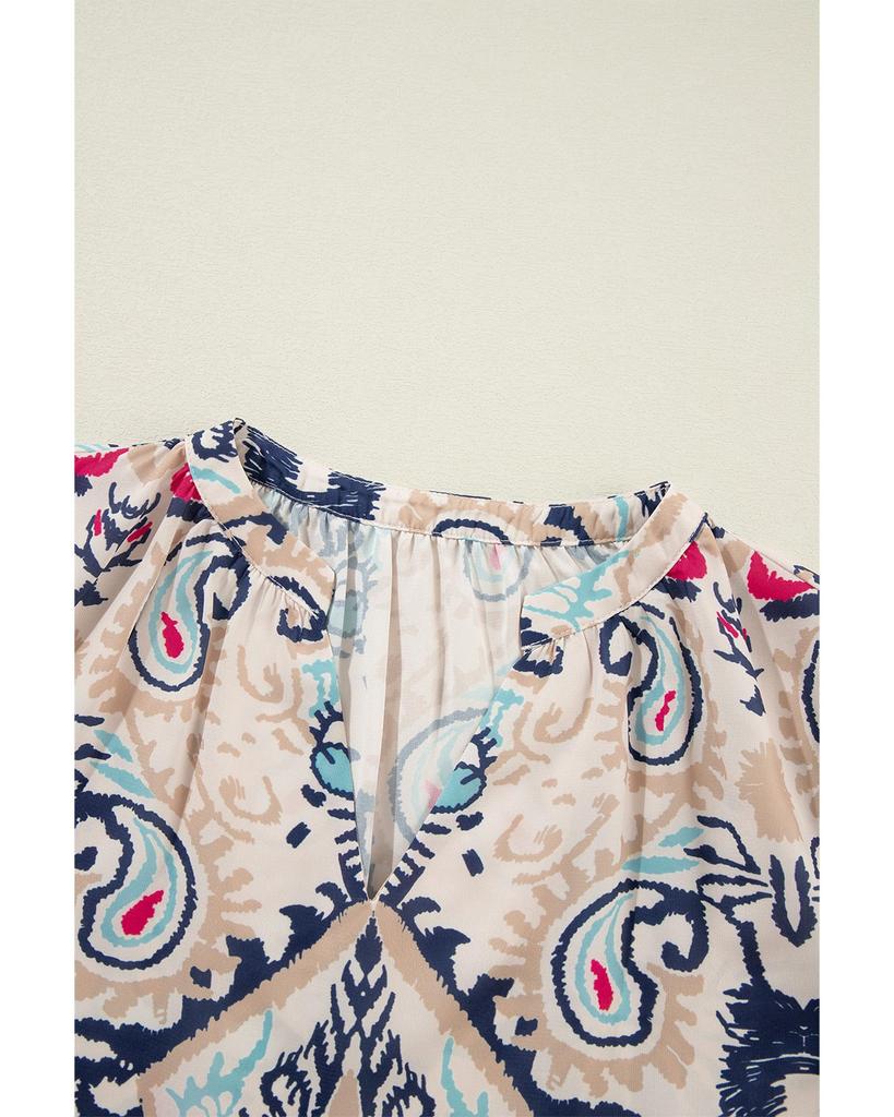 Azura Exchange Белая блузка с абстрактным принтом, V-образным вырезом и разрезом на половину рукава