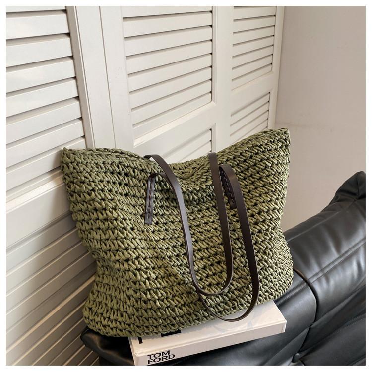 IELGY Commuter Straw Tote Bag Large Capacity All-Match Woven Shoulder Bag