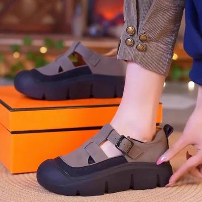 Сандалии на толстой подошве с закрытым носком, полые дышащие одинарные туфли, женские летние новые туфли на мягкой подошве с мягким верхом, удобные туфли с отверстиями