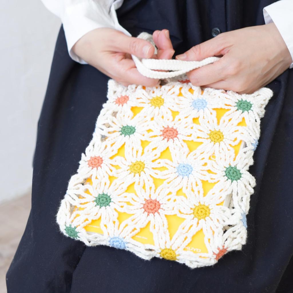 Raw Wool Knitting Kit #6-6 Flower Motif Bag