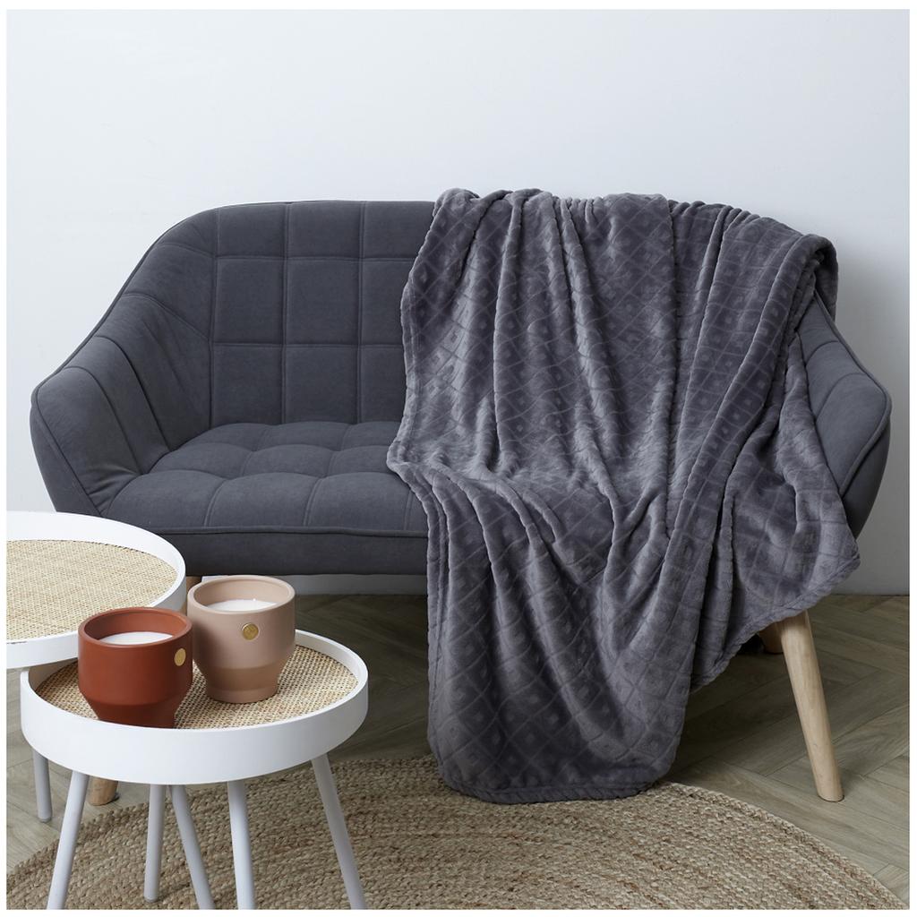 Les Trésors De Lily [A3515] — Серое бархатное одеяло «Скарлетт». (рельефный) - 140x200 см