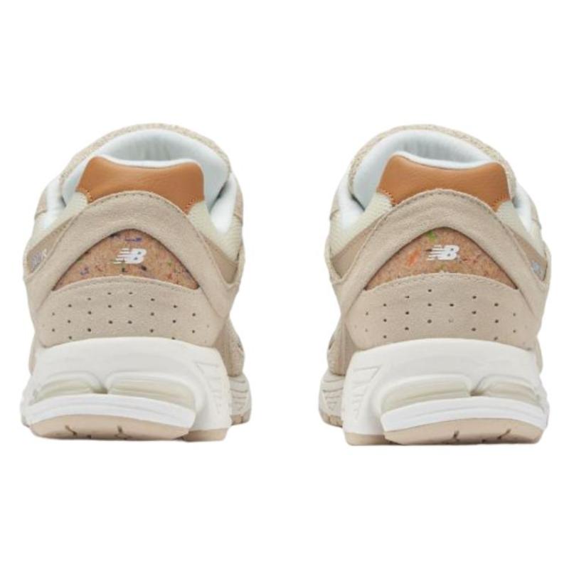 New Balance Кроссовки 2002R Sandstone M2002RSC
